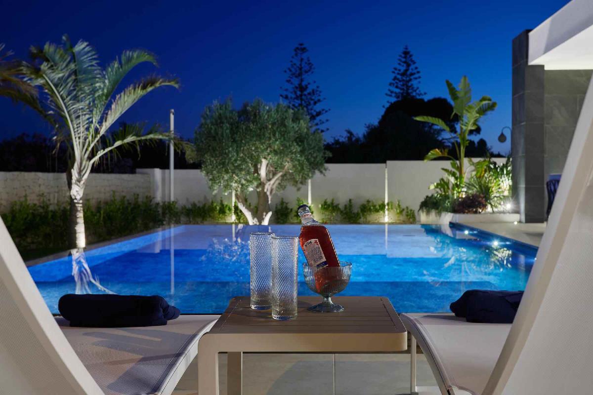  Villa MariLu - Piscina a sfioro riscaldata - Spiaggia a 100 metri Ispica Sicilia